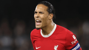 Van Dijk in a Carabao Cup encounter