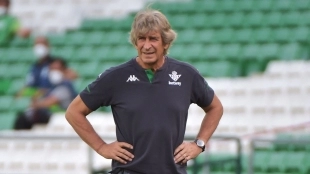 El Betis acelera por Fabio Silva / La Tercera