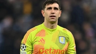40 million for Dibu Martínez