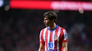 Robin Le Normand during a match with Atlético de Madrid.