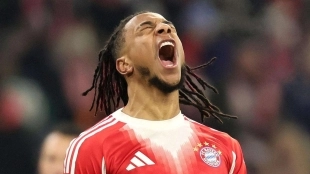 <p>Michael Olise celebrates a goal scored with Bayern Munich</p>
