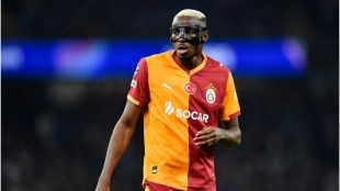 Victor Osimhen during a match with Galatasaray